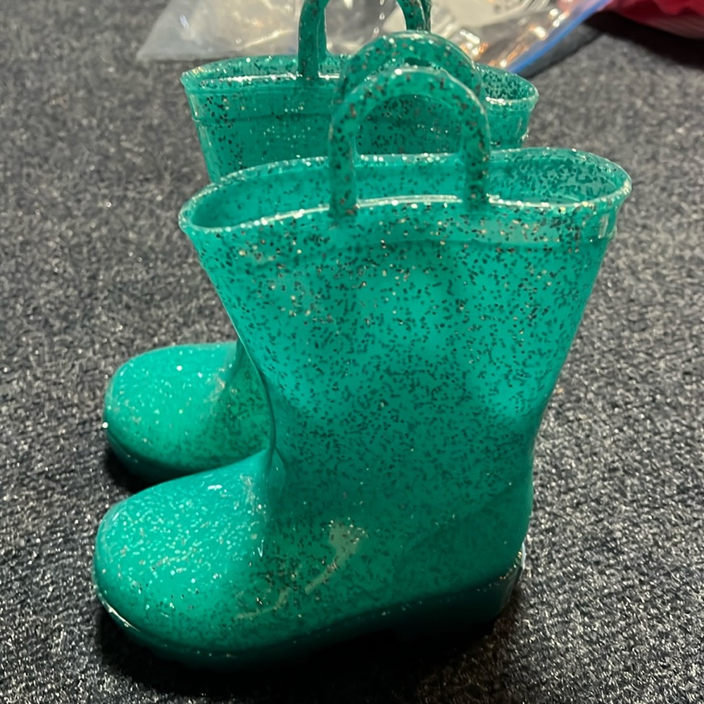 Zoogs Green Sparkle Rain Boots